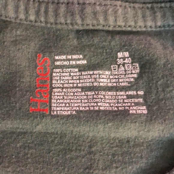 Hanes Green Medium Mens T-Shirt - Picture 2 of 5